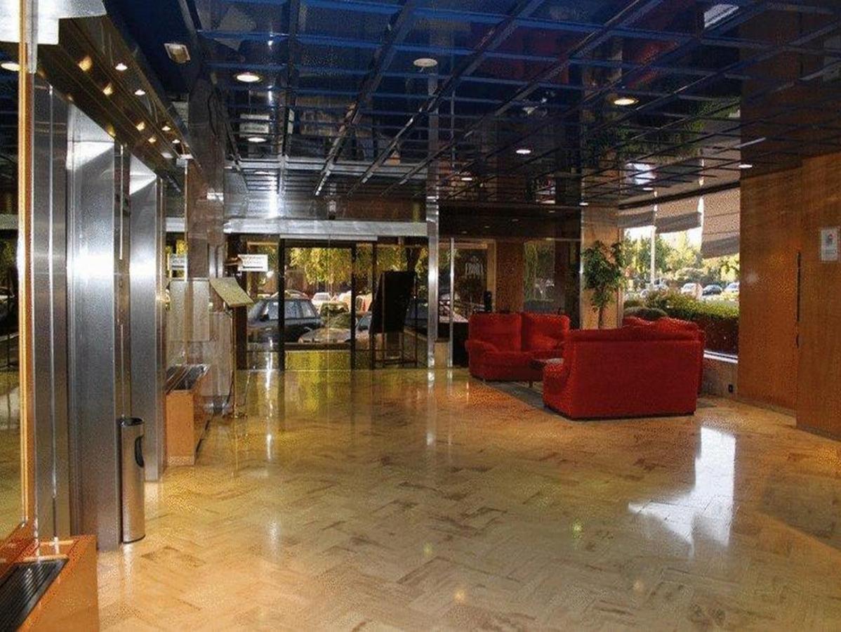 Hotel Ebora By Vivere Stays ตาลาเวรา เดลา เรย์นา ภายนอก รูปภาพ